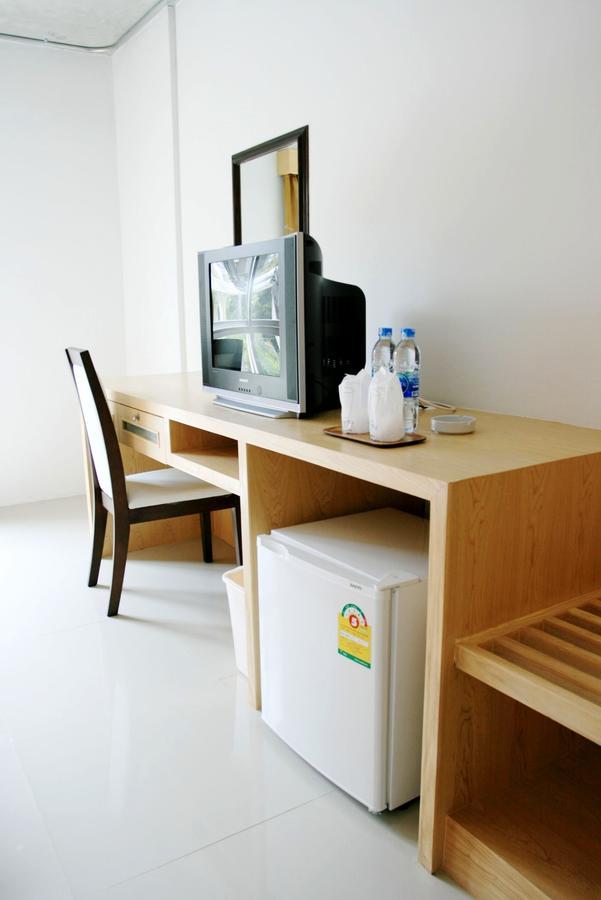 Bansabai Sabaidee Service Apartment Bangkok Exteriör bild