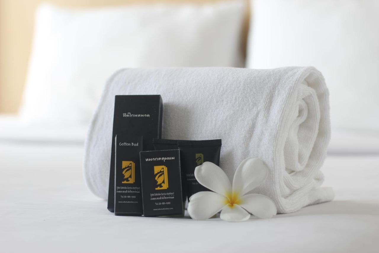 Bansabai Sabaidee Service Apartment Bangkok Exteriör bild